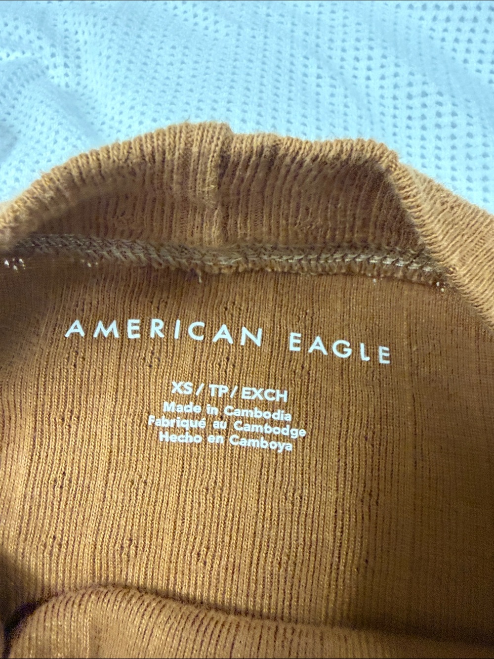 American Eagle Outfitters Ribbed Long-Sleeve Crop Top - Warm Brown - Picture 2 of 3